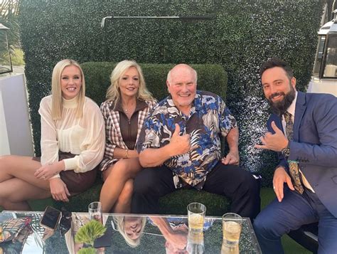 Terry Bradshaw S 3 Daughters Everything To Know