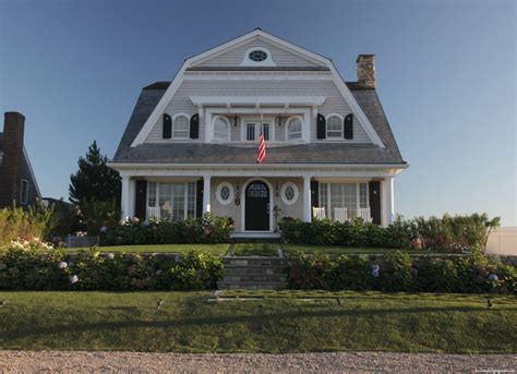 Custom Built Beach Homes In New England New England House Exterior
