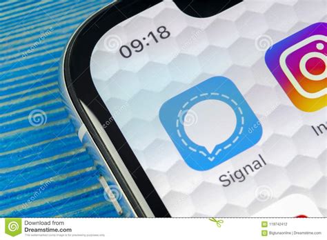Use signal in a new project. Signal Messenger Application Icon On Apple IPhone X ...