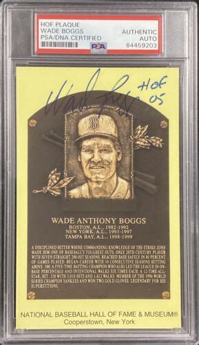 Wade Boggs Signed Gold Hof Plaque Postcard Yellow Red Sox Auto Hof 05