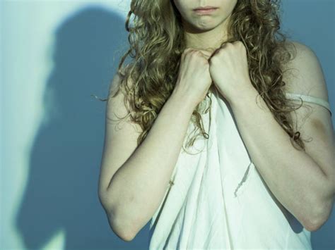 Las Diferencias Entre Acoso Y Abuso Sexual Actitudfem