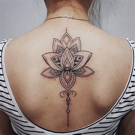 60 Attractive And Sexy Back Tattoo Ideas For Girls 2020 SooShell