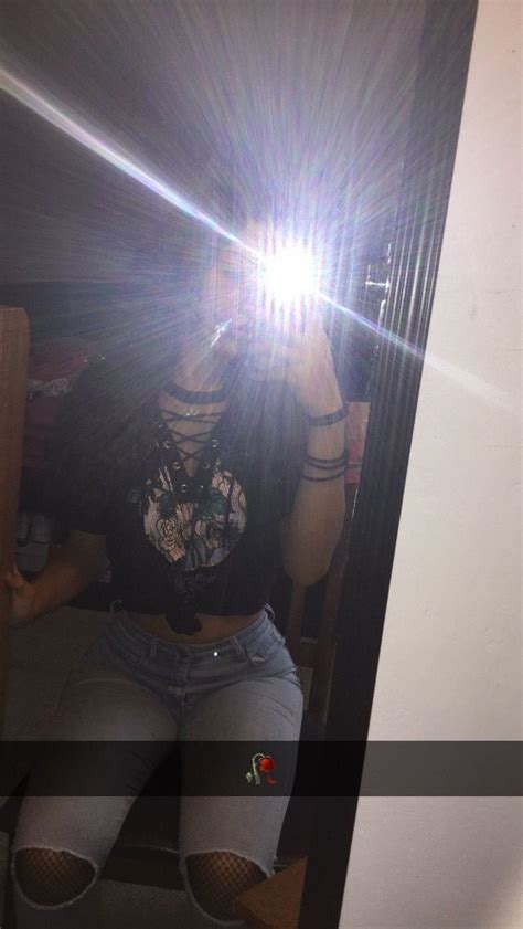 {pinterest xoslump} girl photo poses selfie poses instagram snapchat picture