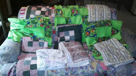 10 Lapquilts For Our Shut Ins 2016 10 Things Ts T Wrapping