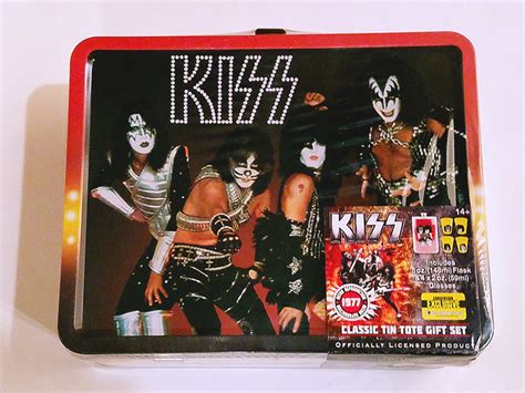 Bif Bang Pow Kiss 1977 Retro Reproduction Convention Exclusive Lunchbox Tin Tote T Set Kiss