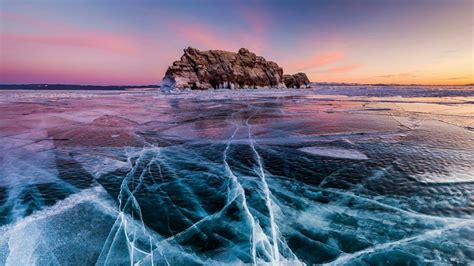 Pin By Emy Magdalene On East Of The Sun Lake Baikal Photography