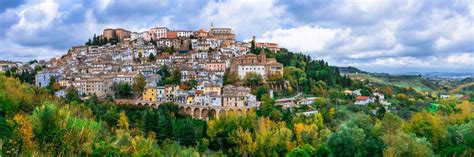 Loreto Aprutino Abruzzo Cosa Vedere In Un Giorno Oltreleparoleblog