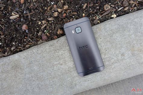 The Htc One M9 Is Now Officially Available From Sprint In Both Color