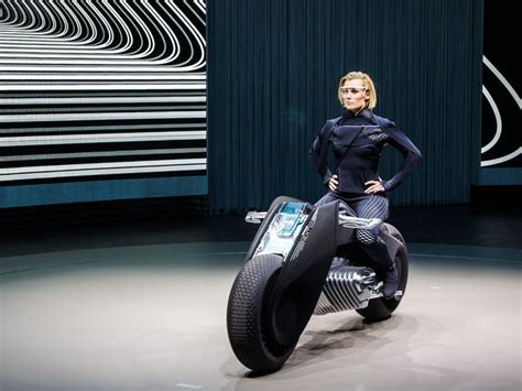 Bmw Concept Envisions A Self Balancing Two Wheeled Future Bmw Concept