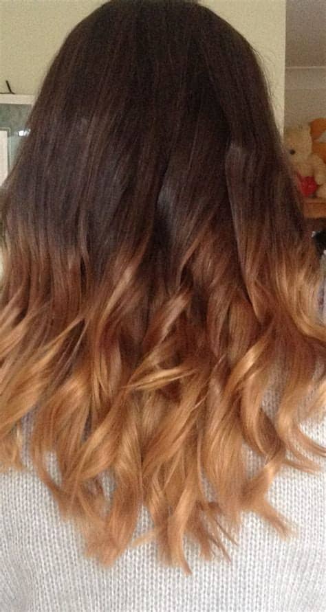 Make sure you follow the instructions on the dye packet, do patch tests and be safe. 50 Dip Dye Hair Color Ideas | Hairstylo