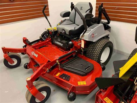 IN EXMARK LAZER Z E SERIES COMMERCIAL ZERO TURN NEW A MONTH Lawn Mowers For Sale