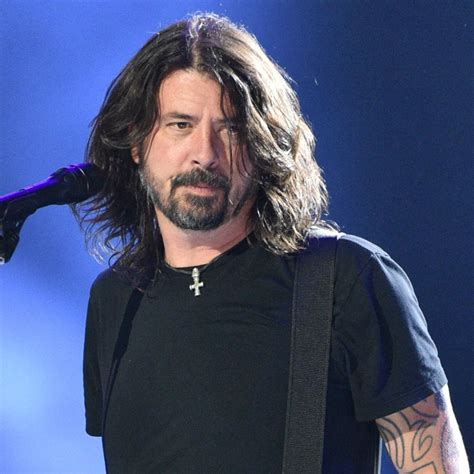 Who Is Dave Grohl And Net Worth