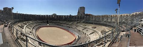 Buchen sie mit getyourguide im voraus und machen sie das beste aus ihrer reise nach frankreich. Arles in Frankreich: Es gibt mindestens 4 Gründe Arles zu ...