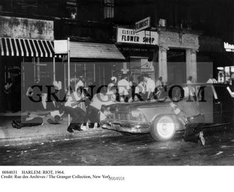 Image Of Harlem Riot 1964 Race Riots In Harlem New York 1964