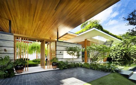 Outdoor House Plan With Interior Courtyard And Rooftop Garden Modern