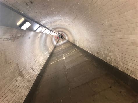 Under The Thames Greenwich Foot Tunnel London ⋆ The Passenger