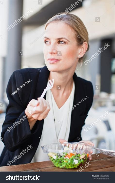 Businesswoman Eating Salad Outdoors Stock Photo 485587618 Shutterstock