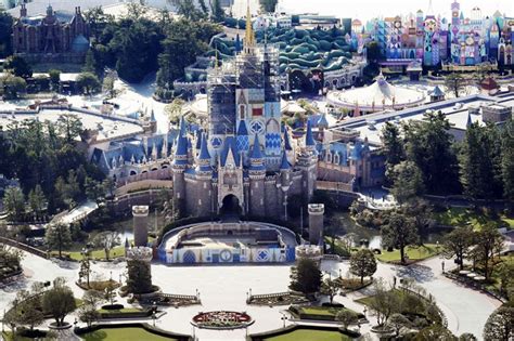 Disneyland Tokyo Mulai Beroperasi Mbtech