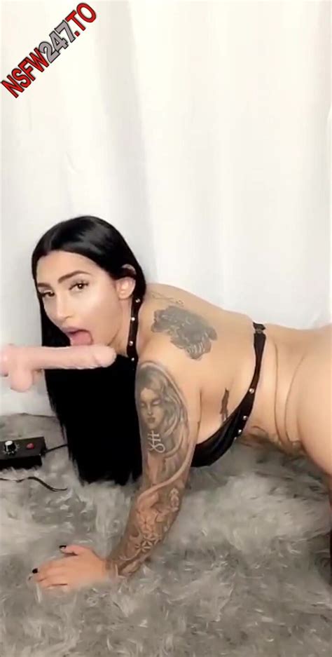 Cassie Curses Fucked By Sex Machine Snapchat Adult Webcams Porn Live