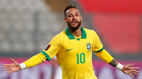 Neymar Is A Real Clown Zambrano Slams Brazil Star For Diving In