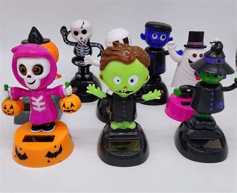 2020 Halloween Party Kids Ts Toys Solar Powered Swinging Dancing