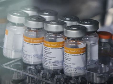 It was first identified in december 2019 in wuhan,. Por falta de doses, Curitiba suspende vacinação contra ...