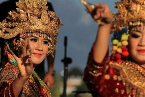 Foto Tari Gending Sriwijaya Sejarah Jumlah Penari Properti Serta