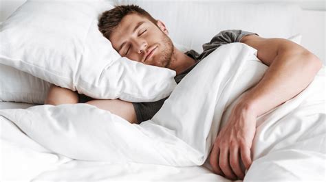 How To Use The Military Sleep Method To Fall Asleep Faster At Night