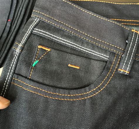 Coin Pocket Denim Jeans Fashion Denim Pocket Details Denim Jeans Men