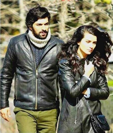 Engin Akyürek As Ömer And Tuba Buyukustun As Elif In The Turkish Tv