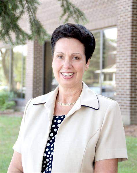 Smith: Elmhurst District 205 welcomes new leaders – Shaw Local