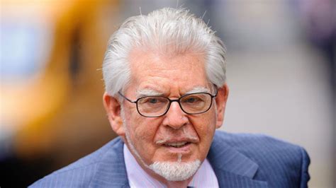 Disgraced Entertainer Rolf Harris Cleared Of Three Sex Offences Uk