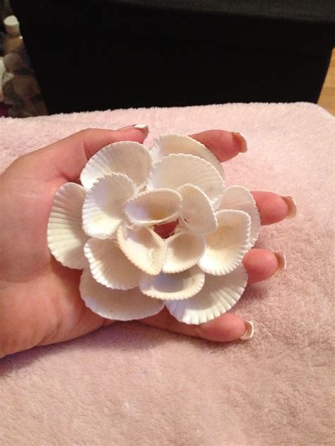 Seashell Flower Seashell Art Seashell Crafts Seashell Projects Shell