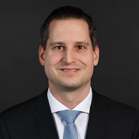 Informationen zu bank vontobel europe ag. Marcel Götschi - Senior Advisor Financial Products - Bank ...