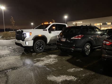 Review Update The 2020 Gmc Sierra 2500 At4 Innovates Where It Counts