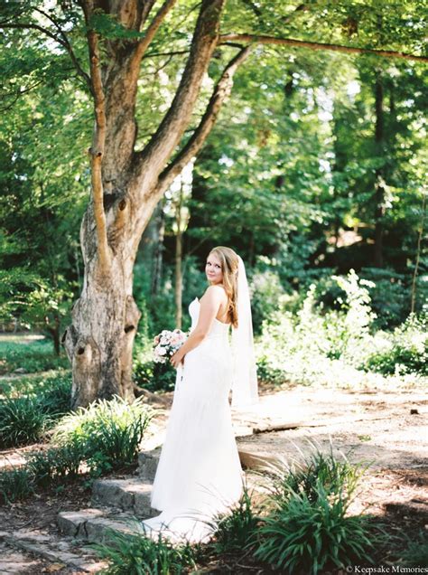 Raleigh Rose Garden Bridal Photographers — Keepsake Memories