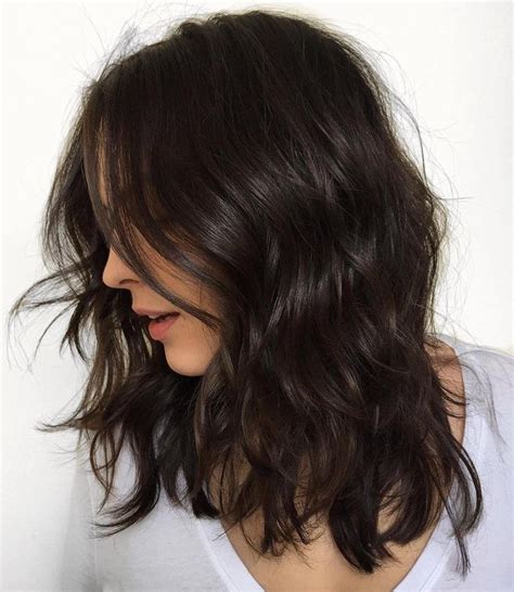 Haircuts For Thick Wavy Hair To Shape And Alleviate Your Beautiful