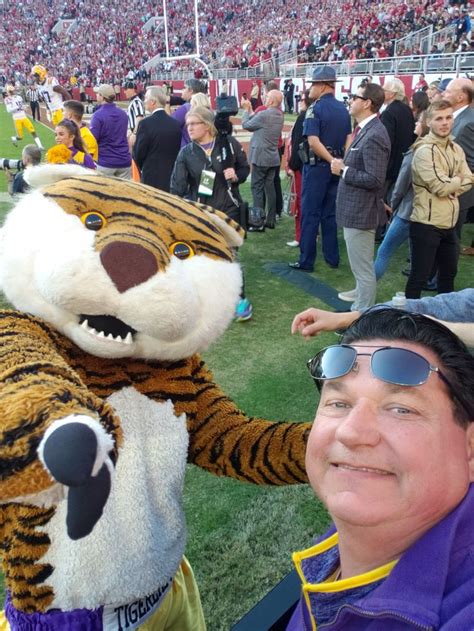 Coach O And Mike The Tiger Coach Lsu Football