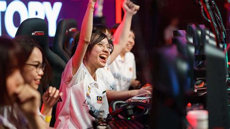 Malaysia Wins Gold Medal In Womens Dota 2 And Efootball Commonwealth