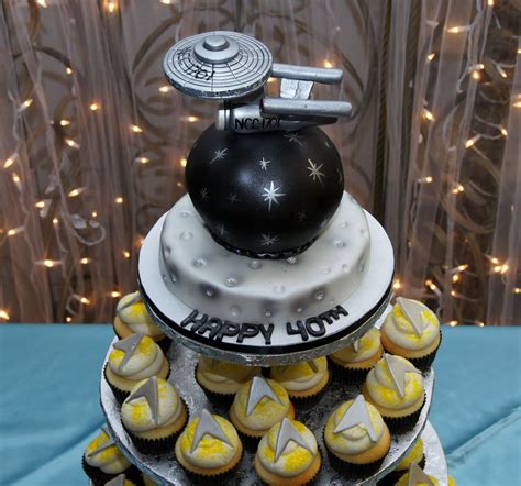 Star Trek Enterprise Cake And Cupcakes — Birthday Cakes Cupcake Cakes
