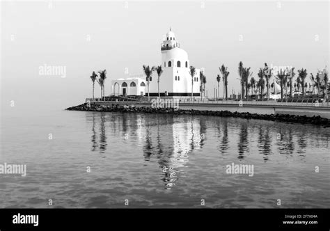 Island Mosque Jeddah Saudi Arabia Stock Photo Alamy