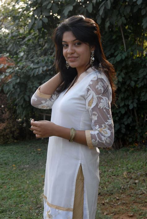 Desi Actress Pictures Archana Kavi Latest Photoshoot Hot Sex Picture