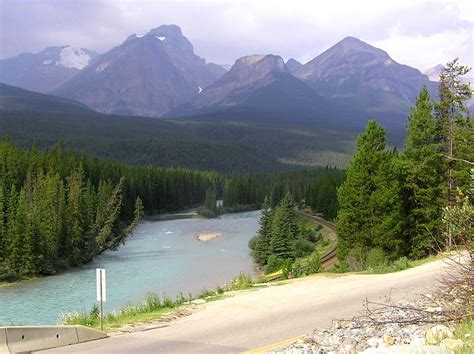National Parks Adventure Along The Bow Valley Parkway And Banff
