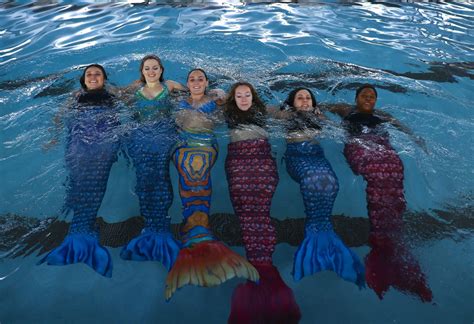 Inside A Mermaid Training School New York Post