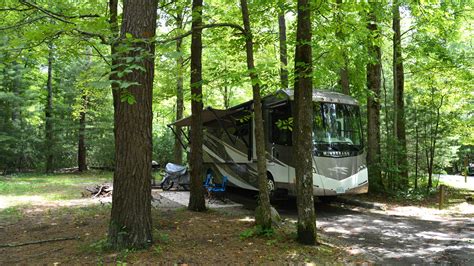 Rv Camping At The Cades Cove Campground In Great Smoky Mountains