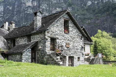 Stone Houses Pictures