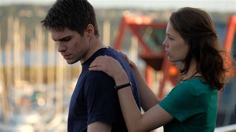 La mission atteint son objectif avec une réflexion. Le Chant du Loup : la découverte de l'Oreille d'Or jouée ...