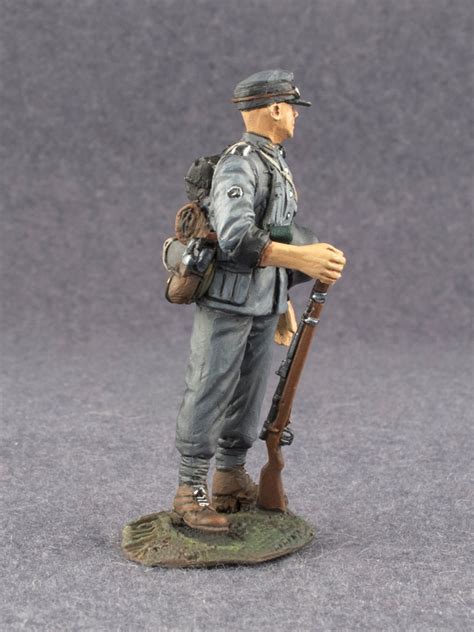 German Toy Soldiers Infantryman Ww2 Hand Painted Toy Soldier Etsy