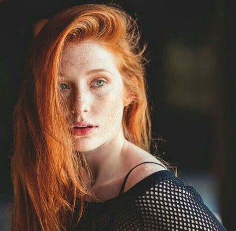 Pin By Daniyal Aizaz On Redheads Gingers Red Hair Green Eyes Red