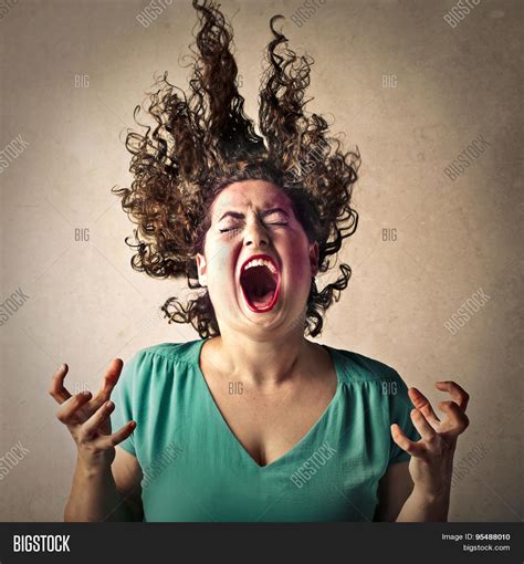 Best Ideas For Coloring The Screaming Woman